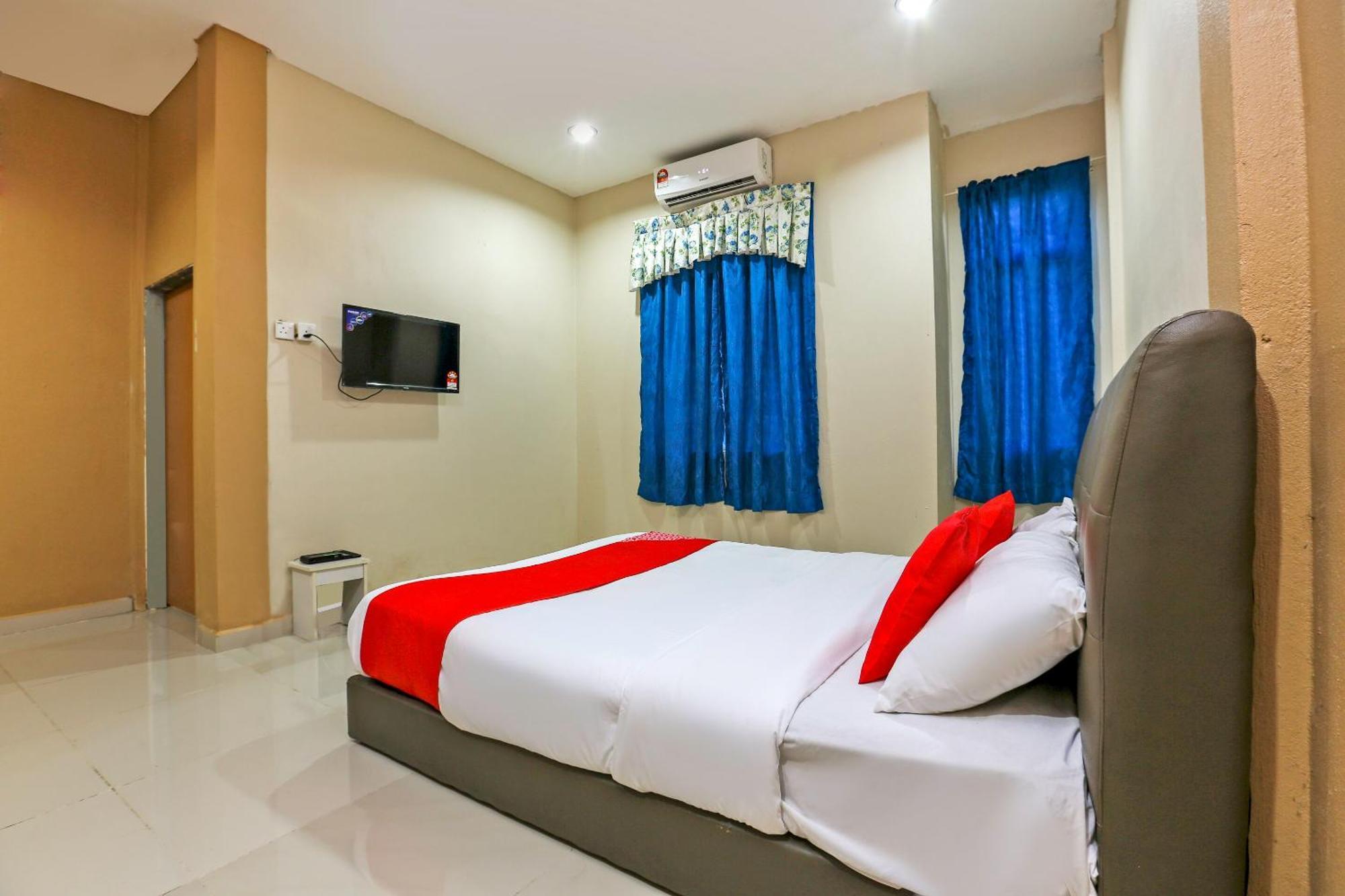 Oyo 89933 Nun Hotel Jeli Exterior photo