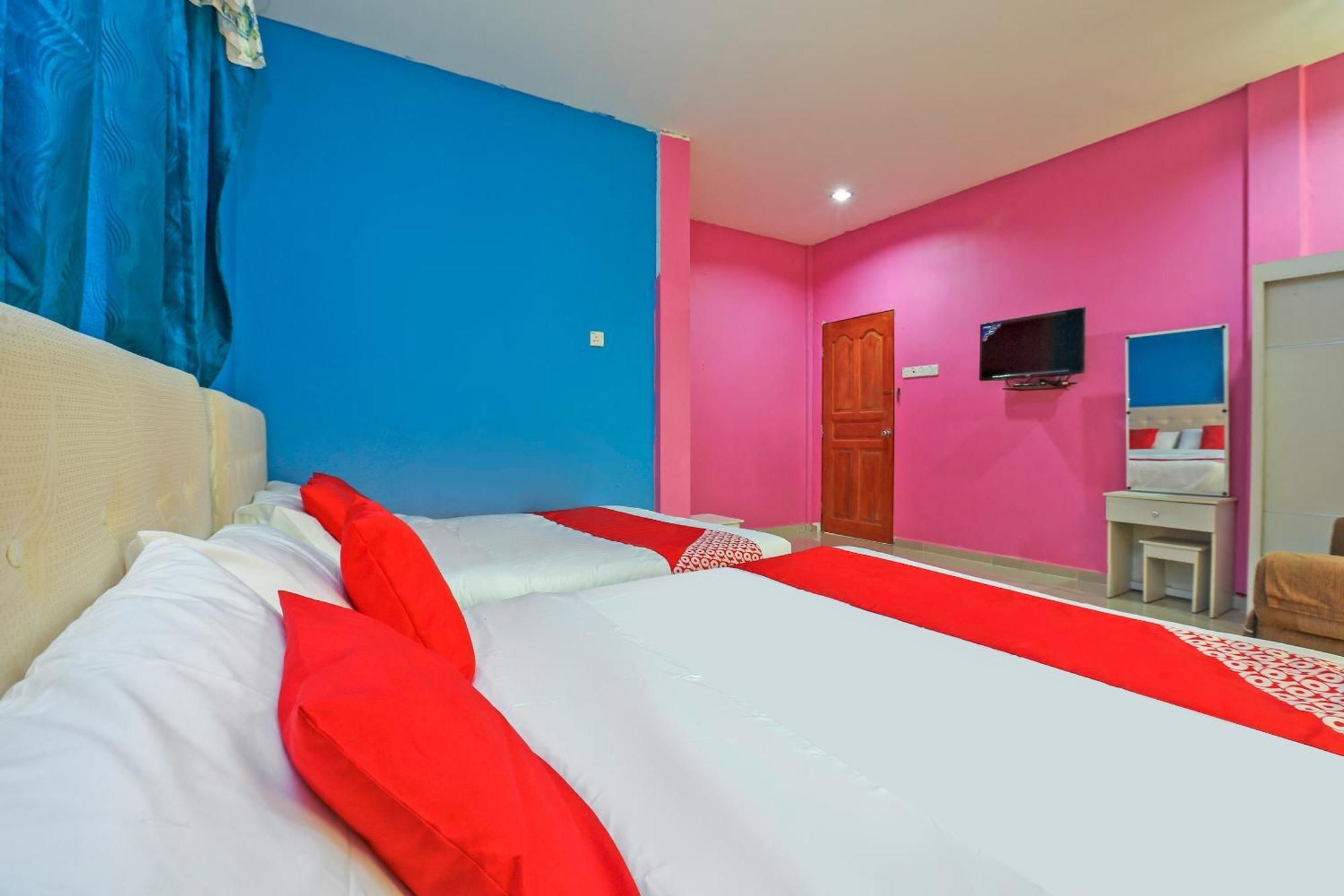Oyo 89933 Nun Hotel Jeli Exterior photo